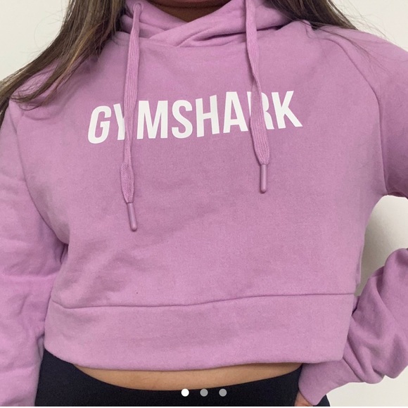 Gymshark Sweaters - Gymshark Cropped Crest Hoodie